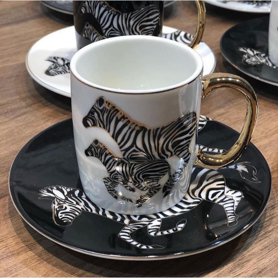 Black and WhiteCoffee Cups and Saucers Serving Set Ceramic Coffee Mugs Best for Home Decor Demistasse Porcelain Coffee Set
