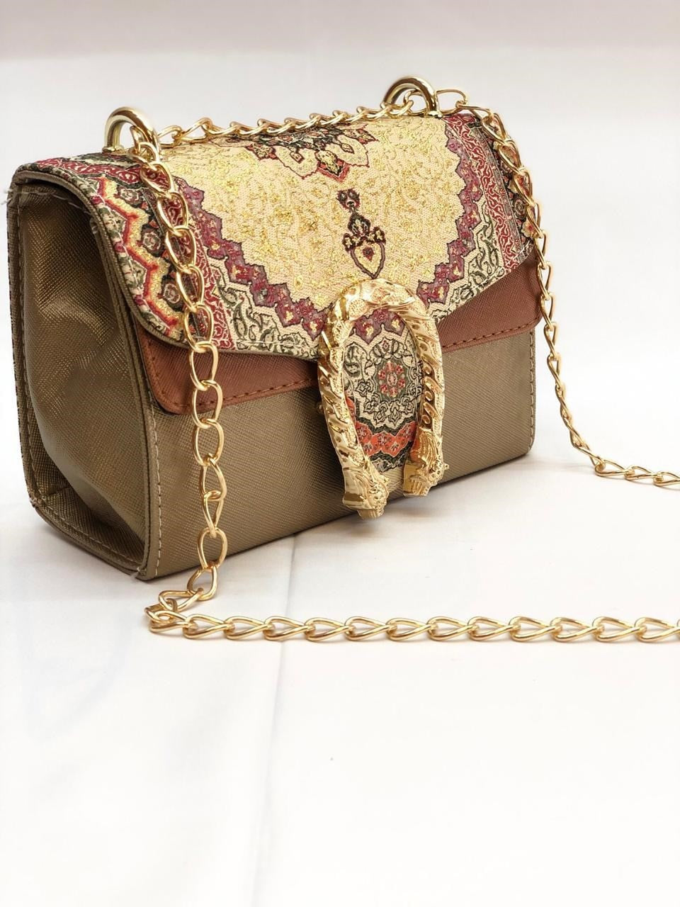 Vintage Bohemian Woven Fashion Women Retro Weave Feather Tassel Flip Cover Crossbody Bag Shoulder Bag